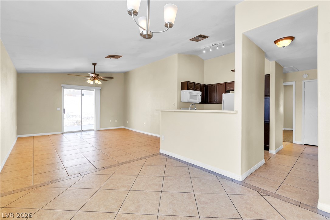 6673 Diamond Care Drive Las Vegas NV 89122