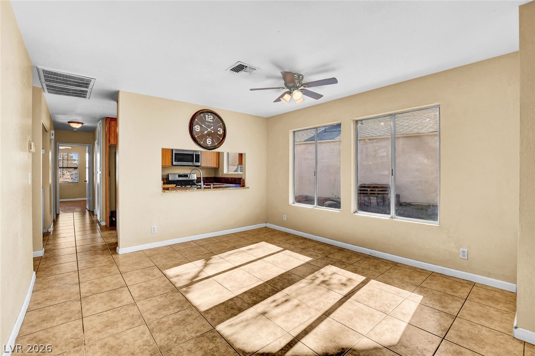 6872 Arroyo Avenue Las Vegas NV 89103