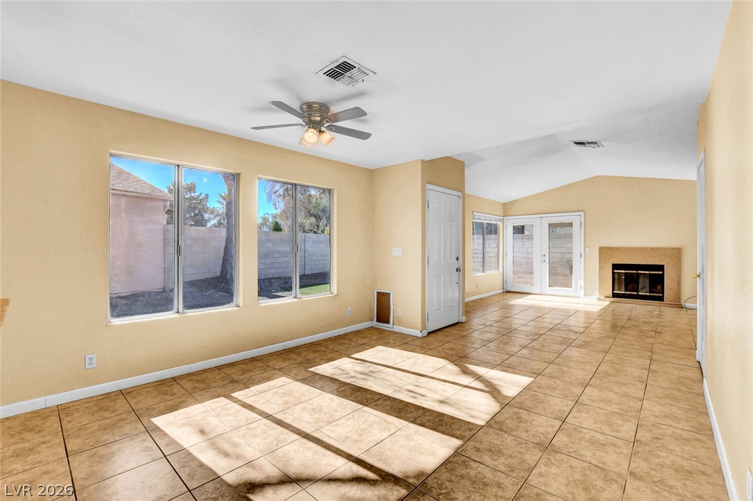 6872 Arroyo Avenue Las Vegas NV 89103