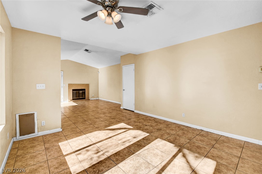 6872 Arroyo Avenue Las Vegas NV 89103