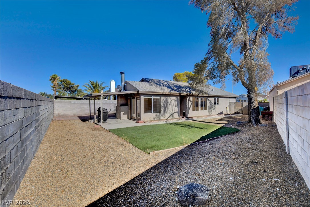 6872 Arroyo Avenue Las Vegas NV 89103