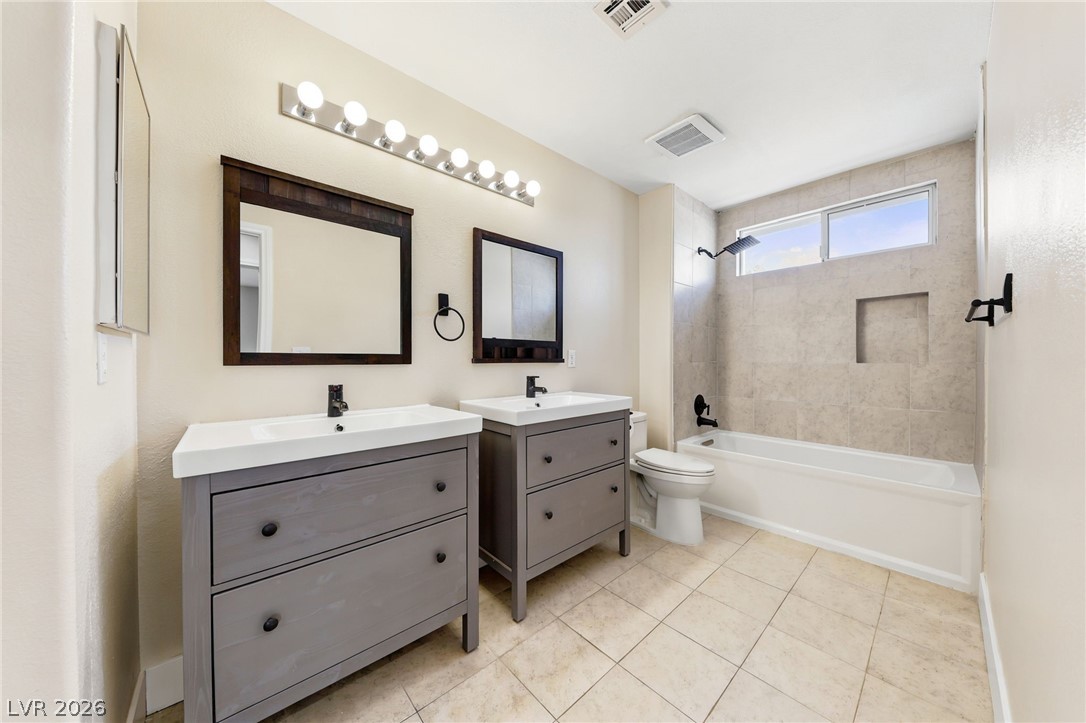 2551 Williamsburg Street Henderson NV 89052