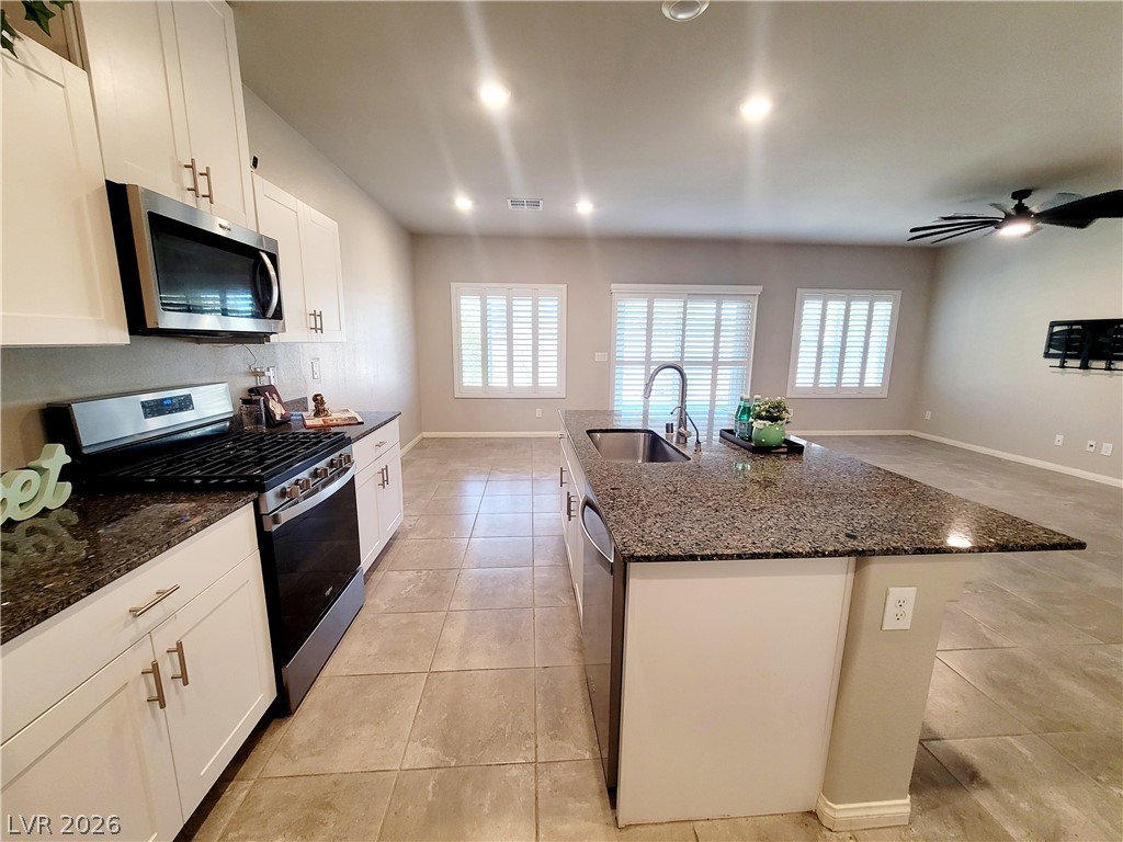 7618 Red Plumeria Avenue Las Vegas NV 89113