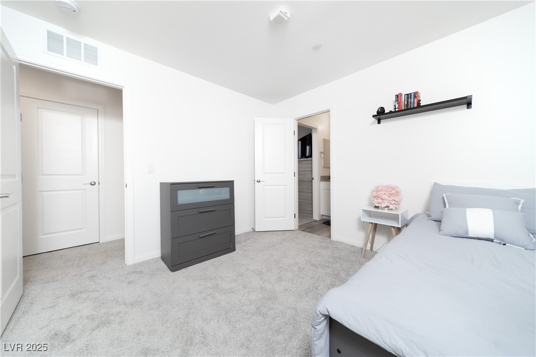 2849 Desert Mosaic Lane 5 Las Vegas NV 89183