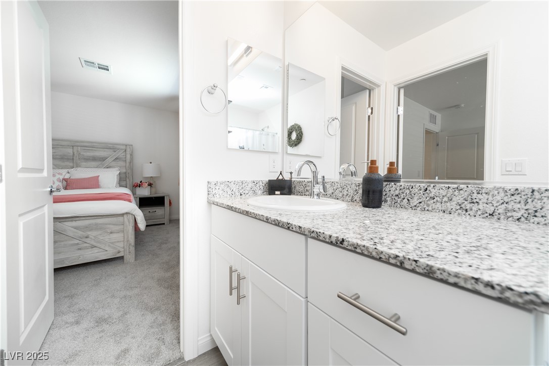 2849 Desert Mosaic Lane 5 Las Vegas NV 89183