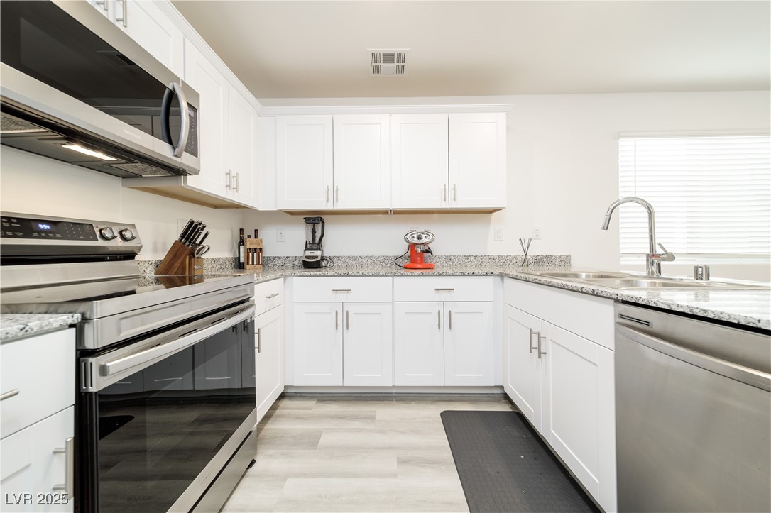 2849 Desert Mosaic Lane 5 Las Vegas NV 89183