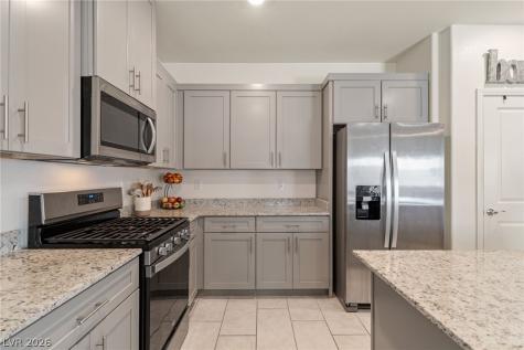 1892 Lawley Cove Place North Las Vegas NV 89084