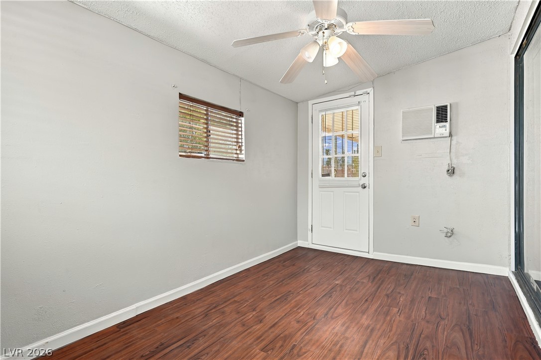 1305 Jackson Avenue Las Vegas NV 89106