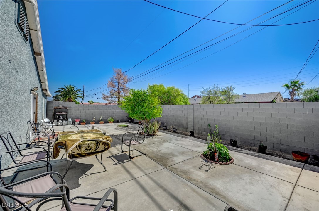 4773 Welter Avenue Las Vegas NV 89104