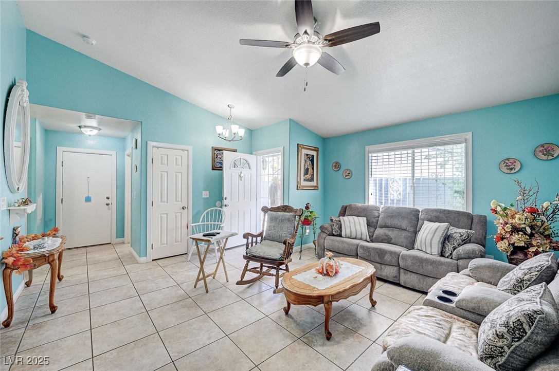 4773 Welter Avenue Las Vegas NV 89104