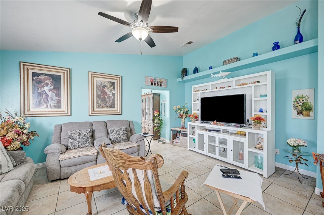 4773 Welter Avenue Las Vegas NV 89104