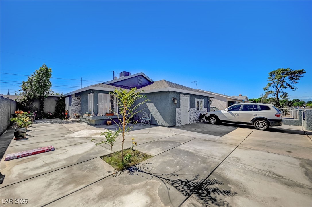 4773 Welter Avenue Las Vegas NV 89104
