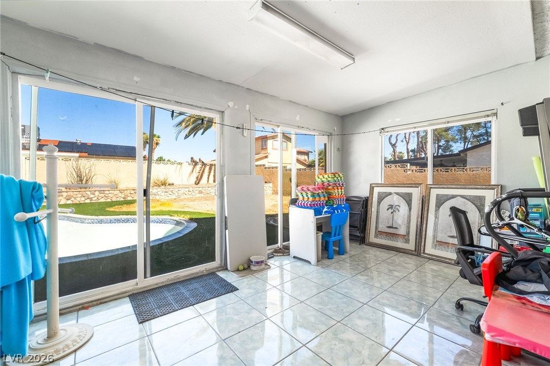 5201 Spencer Street Las Vegas NV 89119