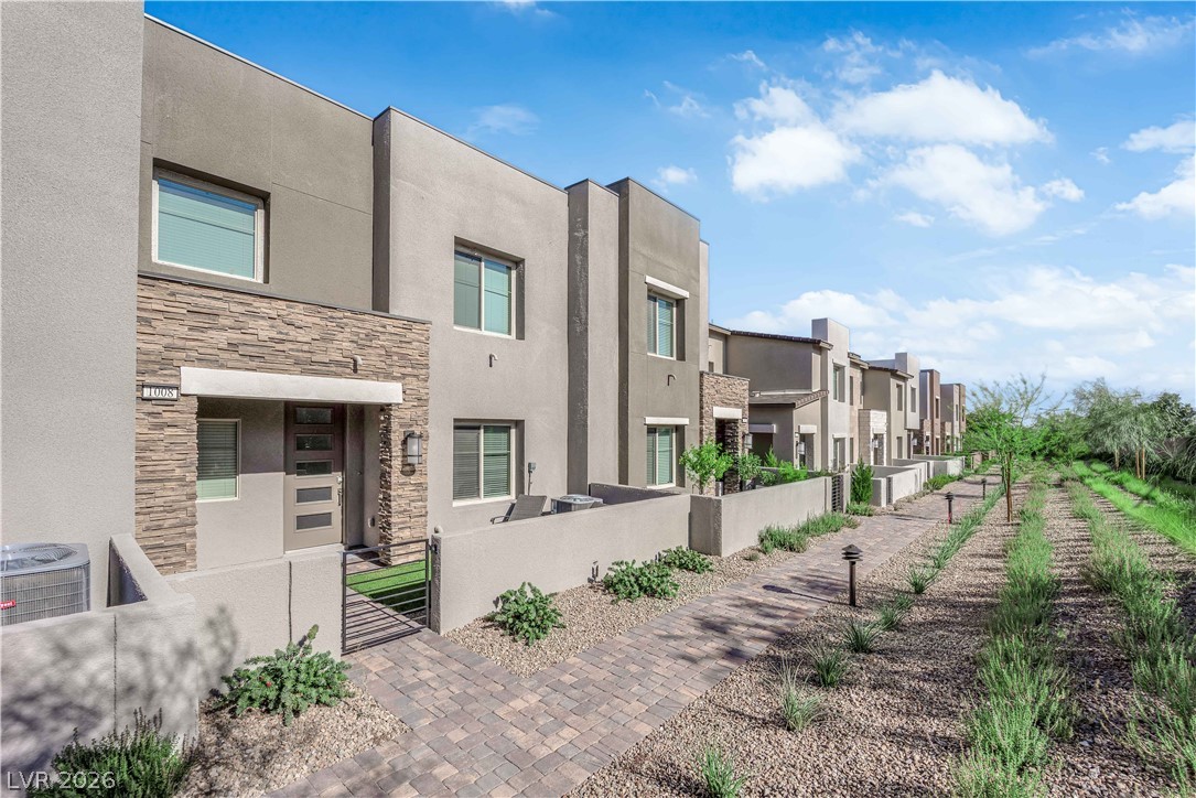 600 North Carriage Hill Drive 1008 Las Vegas NV 89138