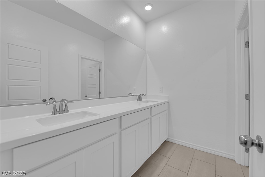 600 North Carriage Hill Drive 1008 Las Vegas NV 89138