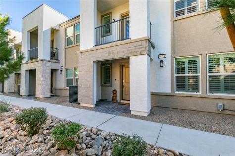 6251 Runestone Street Las Vegas NV 89113