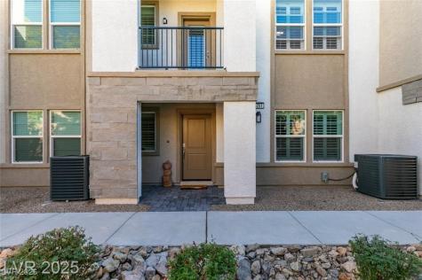 6251 Runestone Street Las Vegas NV 89113