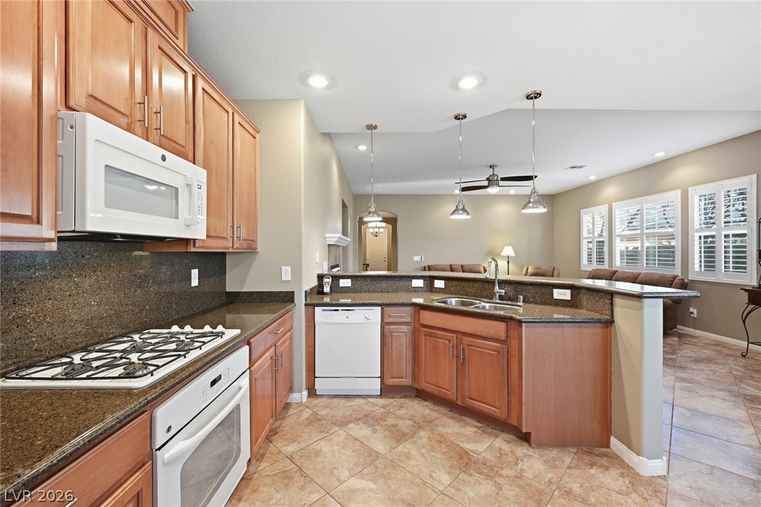10335 Bays Mountain Avenue Las Vegas NV 89166