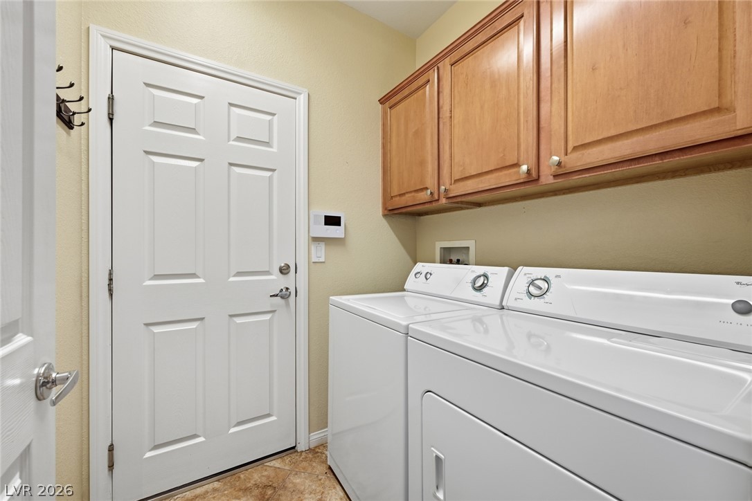 10335 Bays Mountain Avenue Las Vegas NV 89166