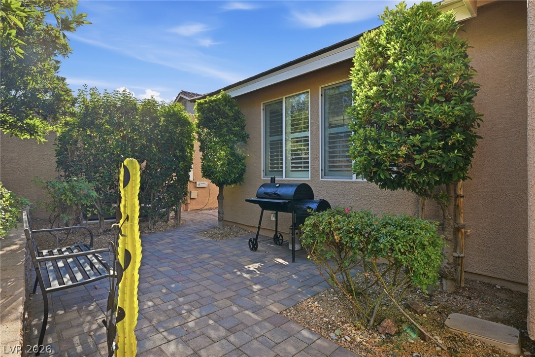 10335 Bays Mountain Avenue Las Vegas NV 89166