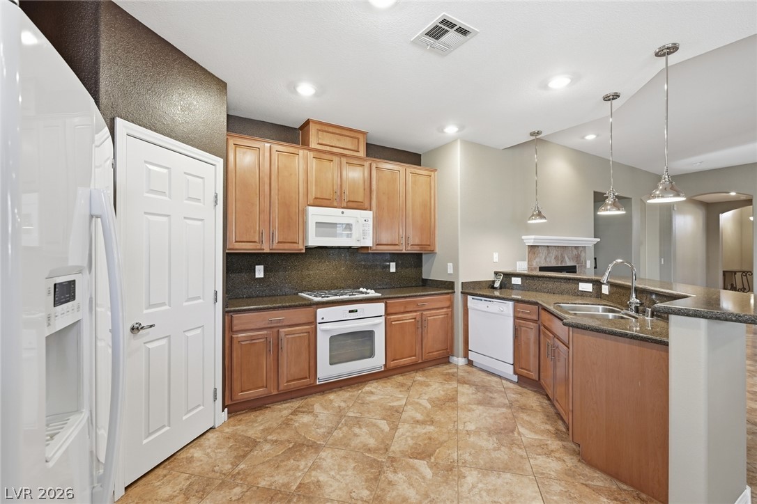 10335 Bays Mountain Avenue Las Vegas NV 89166