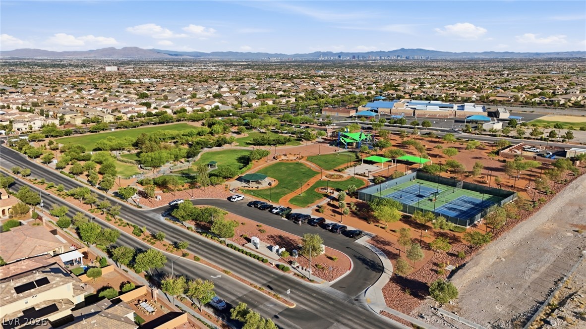 10335 Bays Mountain Avenue Las Vegas NV 89166