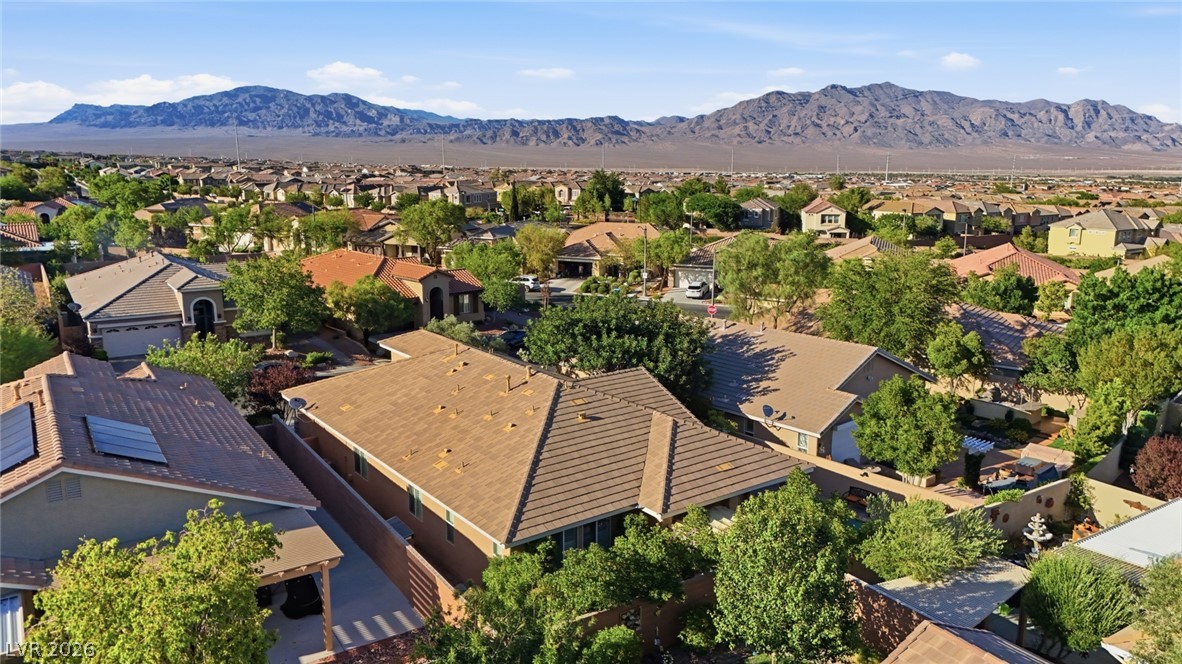 10335 Bays Mountain Avenue Las Vegas NV 89166
