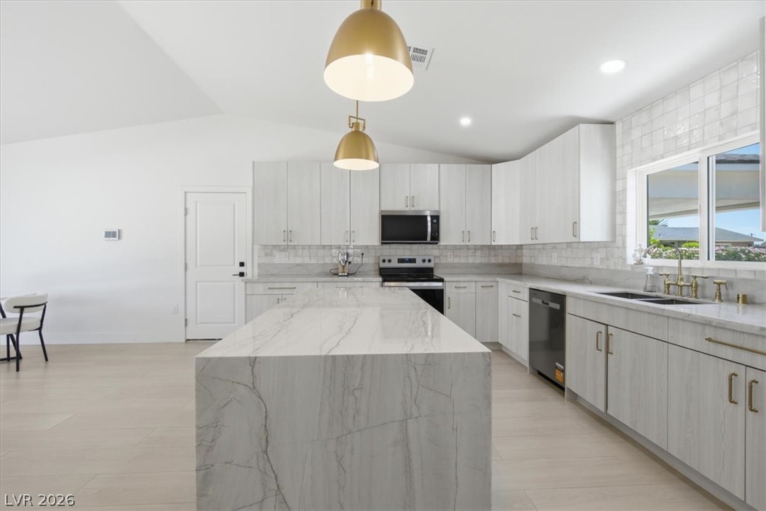 3660 West Robindale Road Las Vegas NV 89139