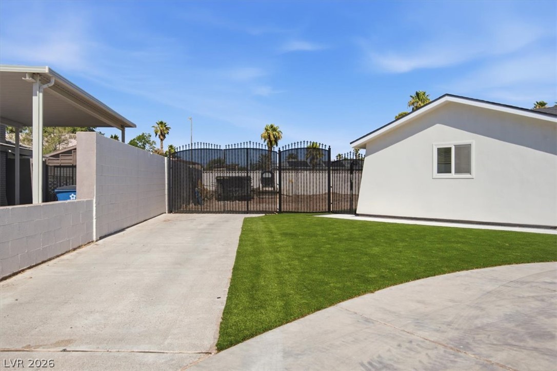 3660 West Robindale Road Las Vegas NV 89139