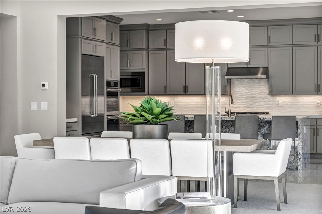 6675 Desert Crimson Street Las Vegas NV 89148