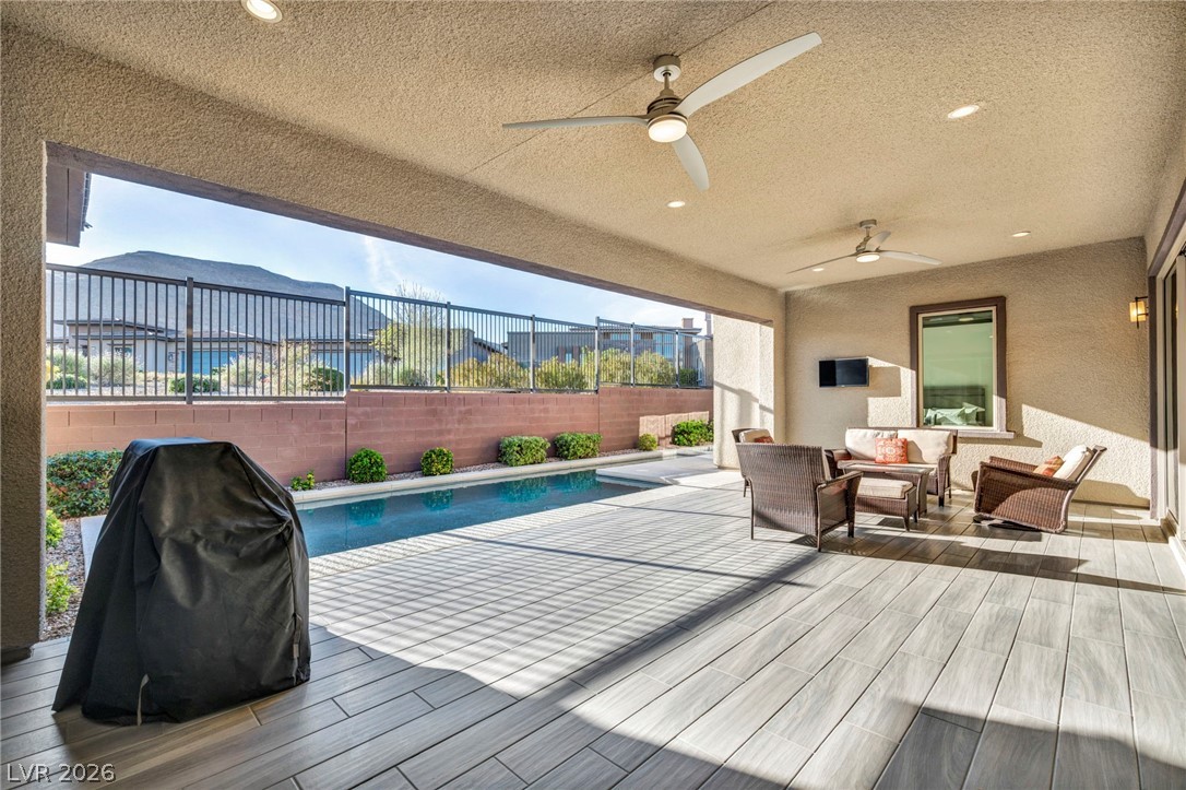 6675 Desert Crimson Street Las Vegas NV 89148