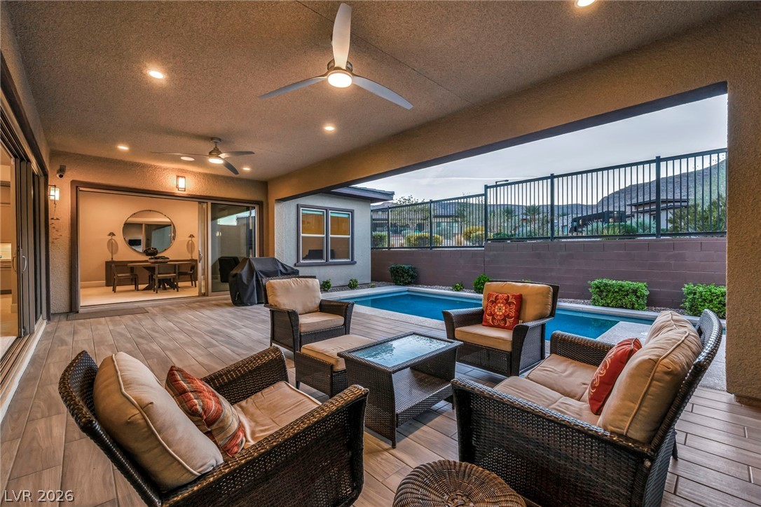 6675 Desert Crimson Street Las Vegas NV 89148