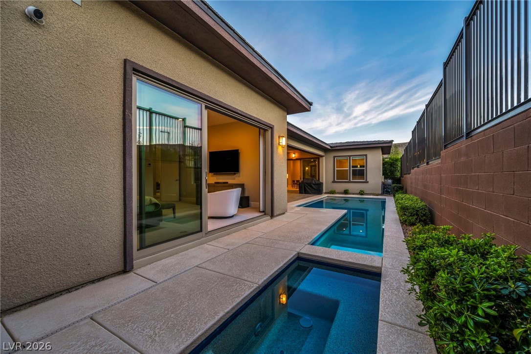 6675 Desert Crimson Street Las Vegas NV 89148