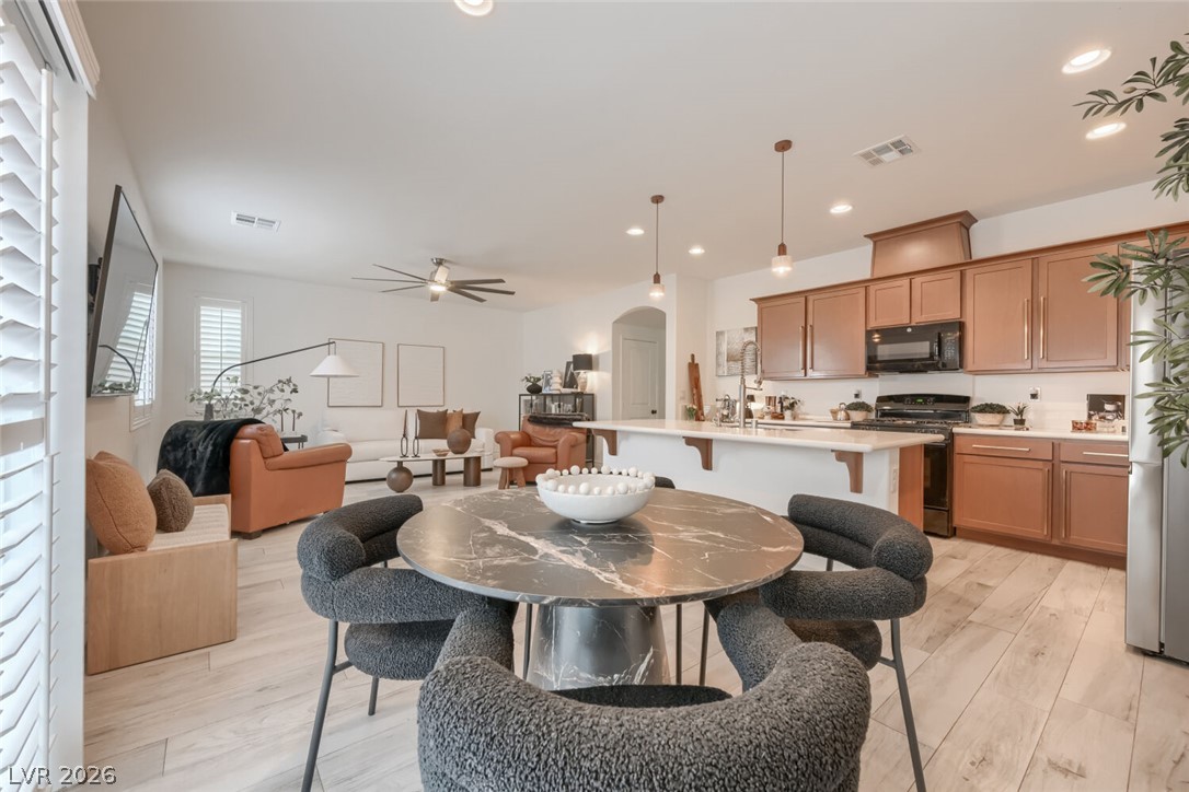 5188 Fiery Sky Ridge Street Las Vegas NV 89148