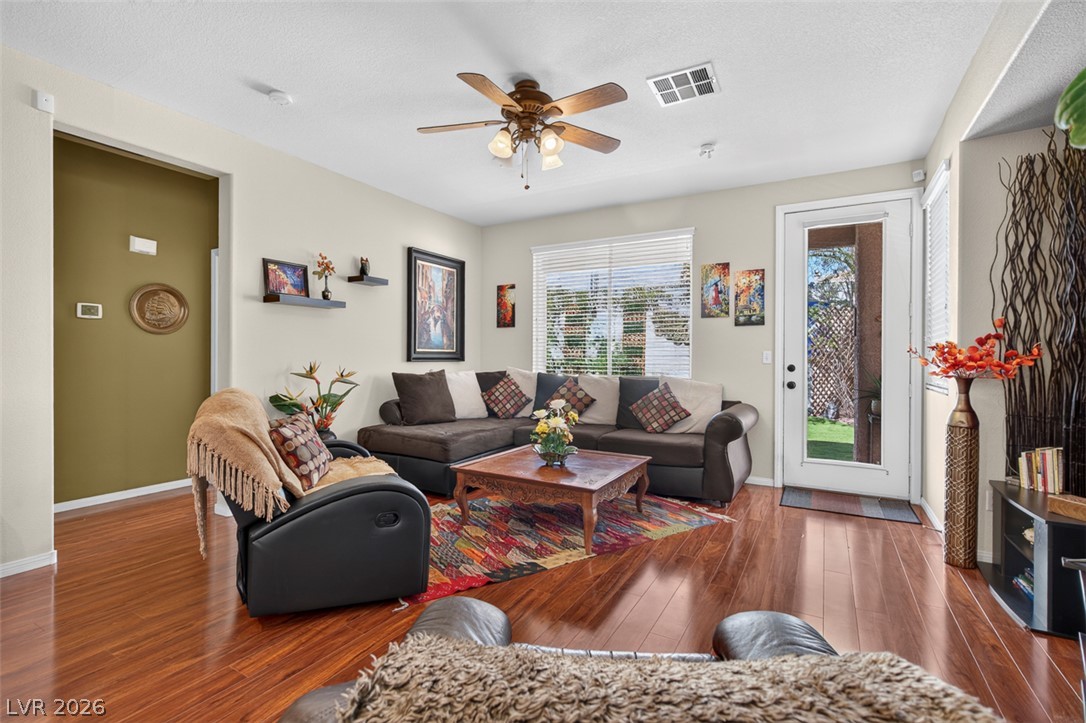 9745 Canterbury Creek Street Las Vegas NV 89183