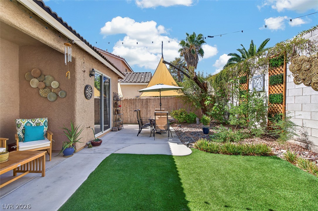 9745 Canterbury Creek Street Las Vegas NV 89183