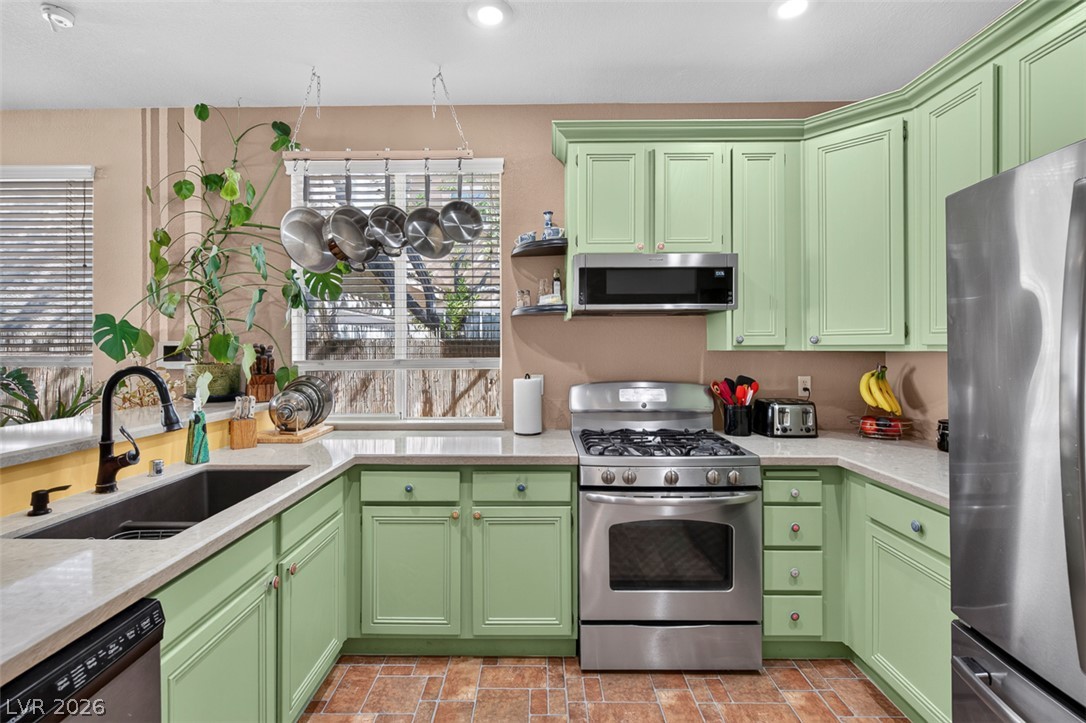 9745 Canterbury Creek Street Las Vegas NV 89183