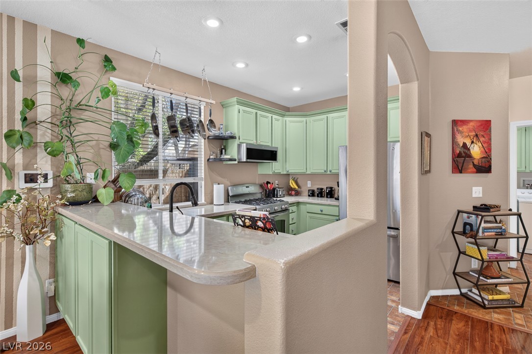 9745 Canterbury Creek Street Las Vegas NV 89183
