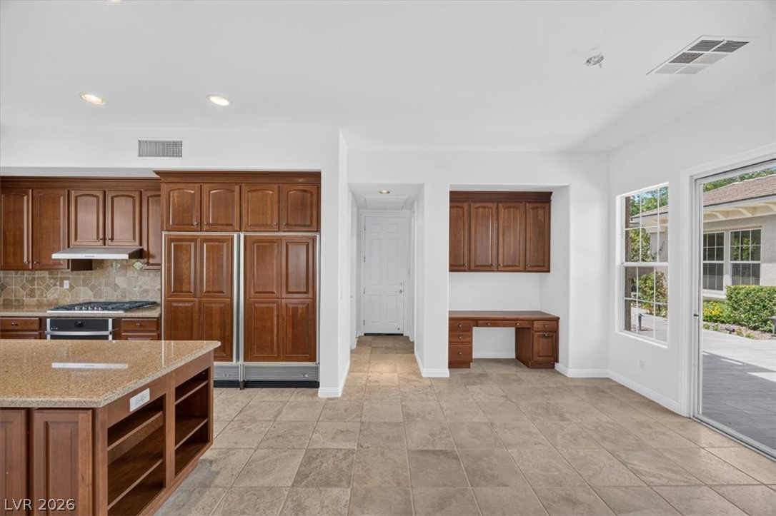 204 Surtees Point Street Las Vegas NV 89144