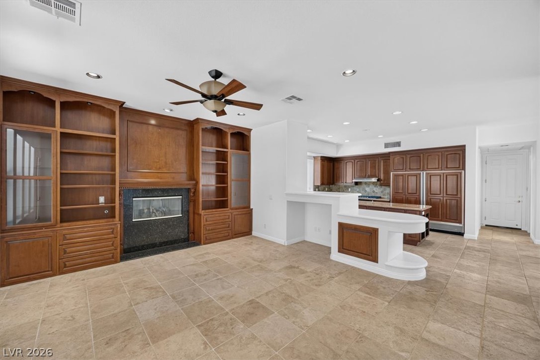 204 Surtees Point Street Las Vegas NV 89144