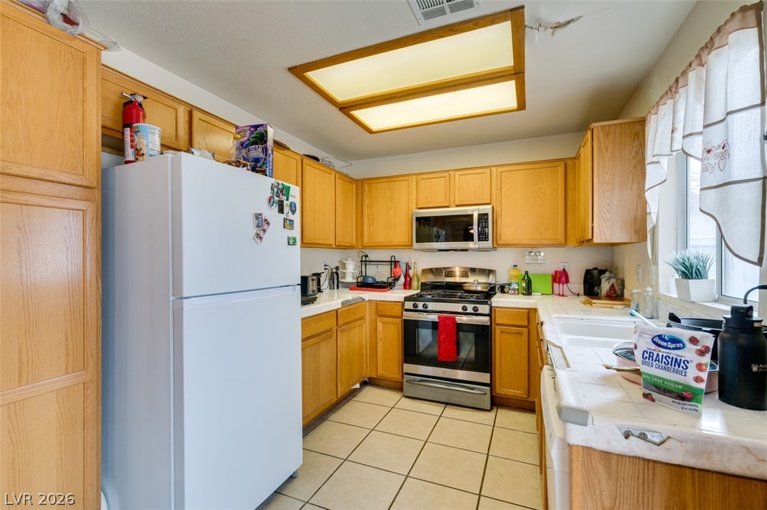 827 Royalmile Way North Las Vegas NV 89032