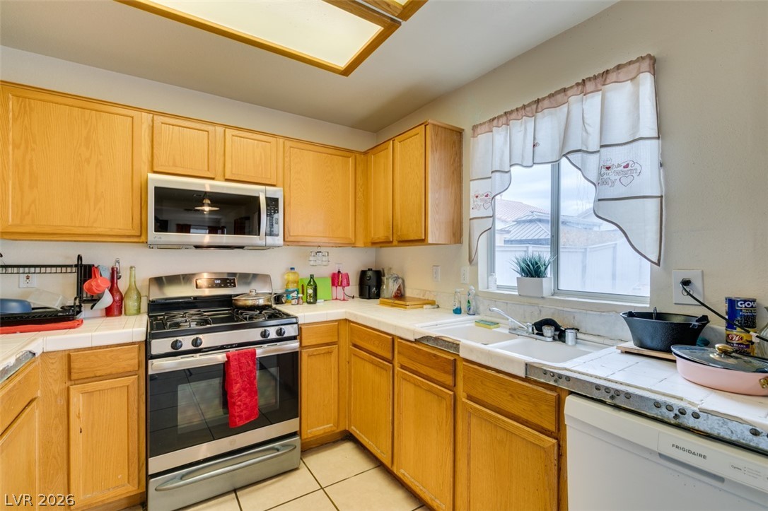 827 Royalmile Way North Las Vegas NV 89032