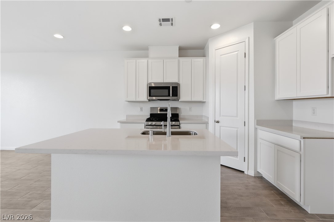 5330 Borra Hills Street Las Vegas NV 89148