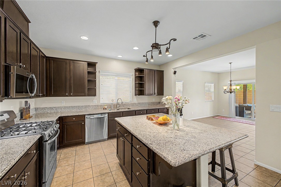 1509 Eagles Pass Avenue Las Vegas NV 89084