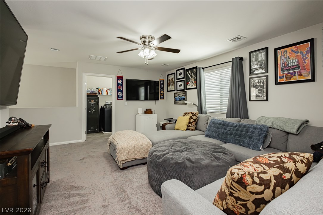9226 Blue Agate Street Las Vegas NV 89178