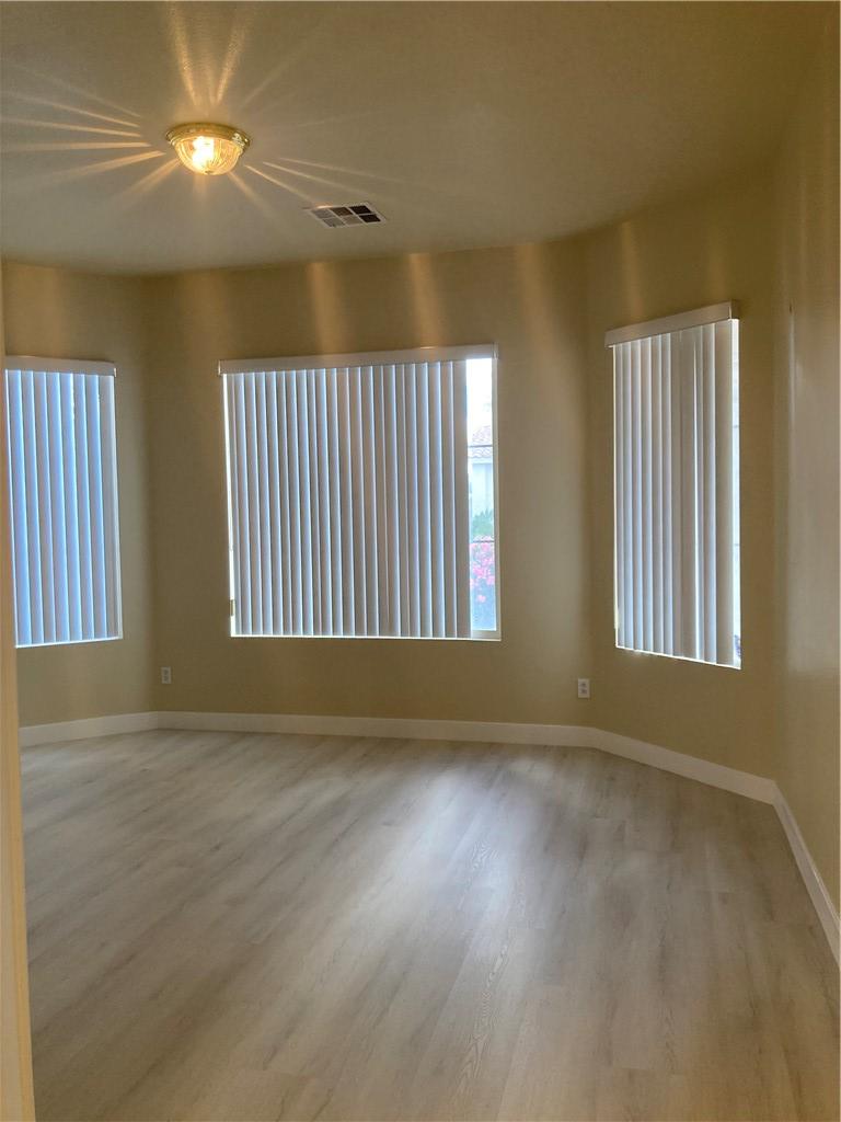 6576 Gossamer Fog Avenue Las Vegas NV 89139