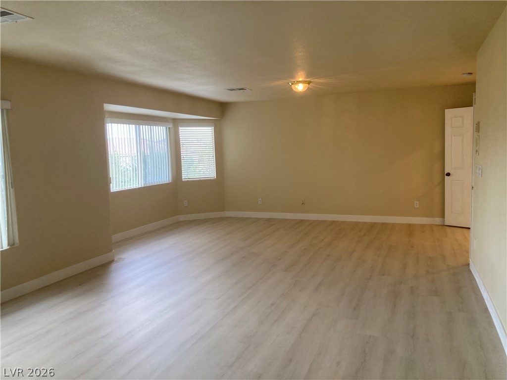 6576 Gossamer Fog Avenue Las Vegas NV 89139