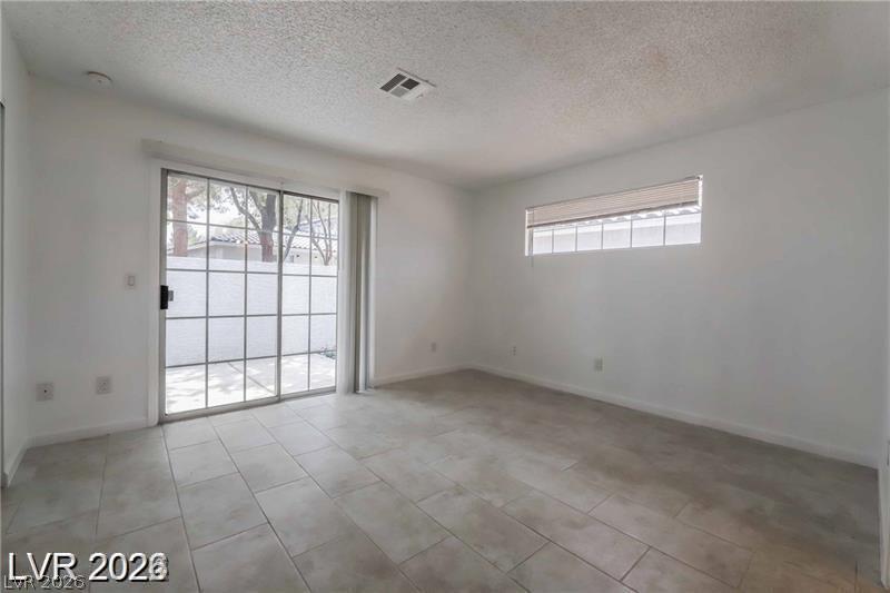 2117 Chertsey Drive C Las Vegas NV 89108