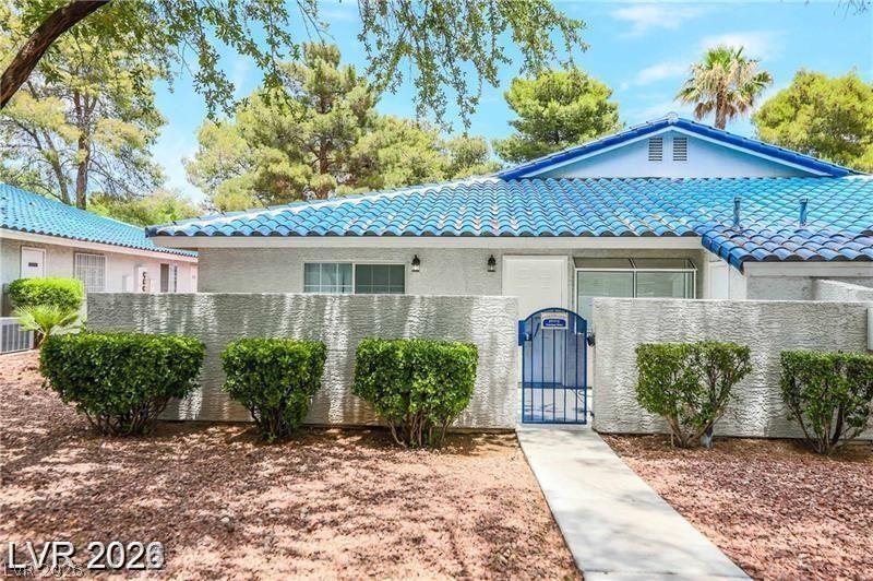 2117 Chertsey Drive C Las Vegas NV 89108