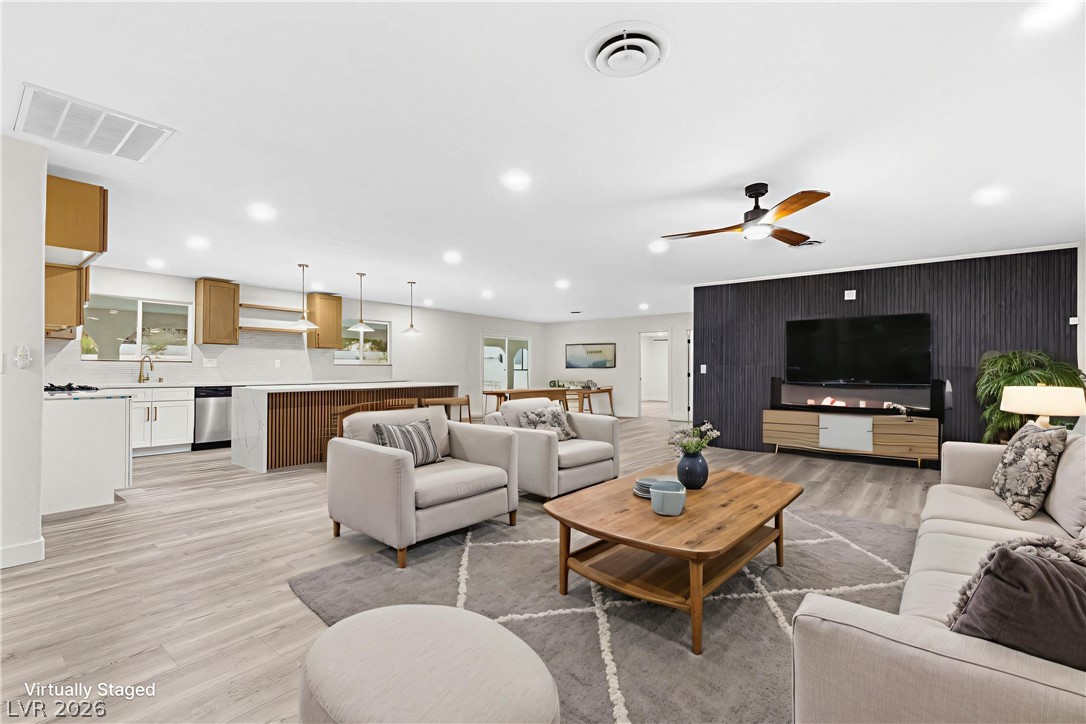 271 East Middleton Drive Henderson NV 89015